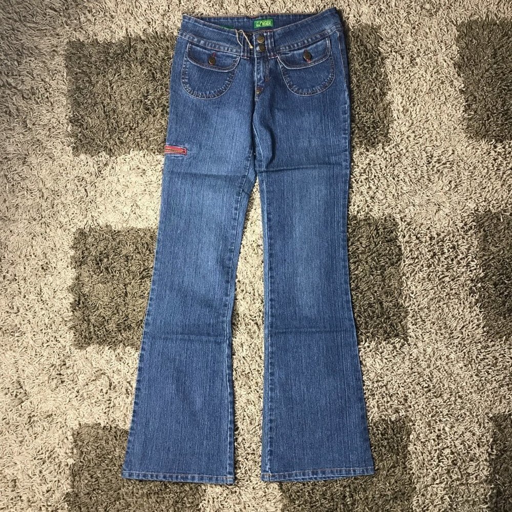 Y2K Gnger Low Rise Flare Jeans. Size 7/8 Runs Small. New With Tags